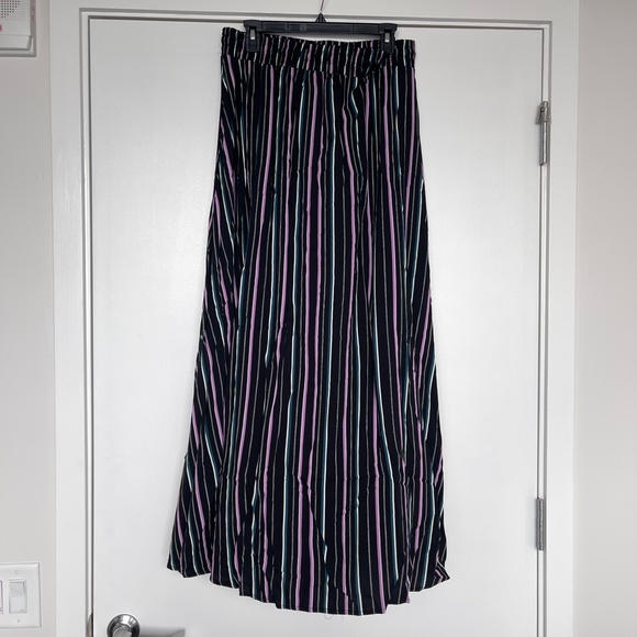 NWT Striped Maxi Skirt (1X) - Picture 5 of 11